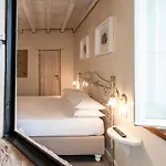 Casal Del Pigno - Contry House With Pool Peschiera del Garda