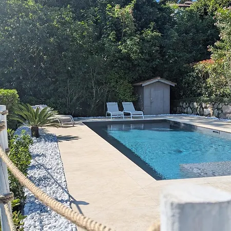 Casal Del Pigno Bed & Breakfast 4*